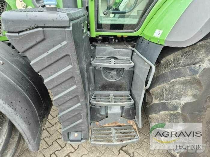 Fendt 718 VARIO S4 트랙터