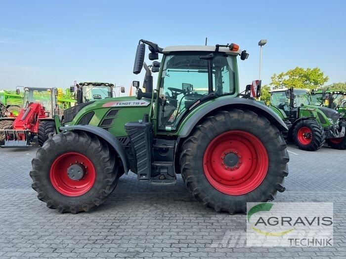 Fendt 718 VARIO S4 트랙터