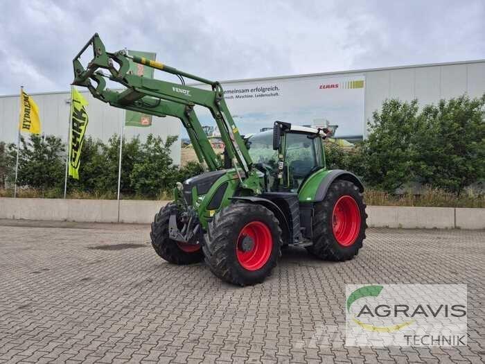 Fendt 718 VARIO S4 트랙터