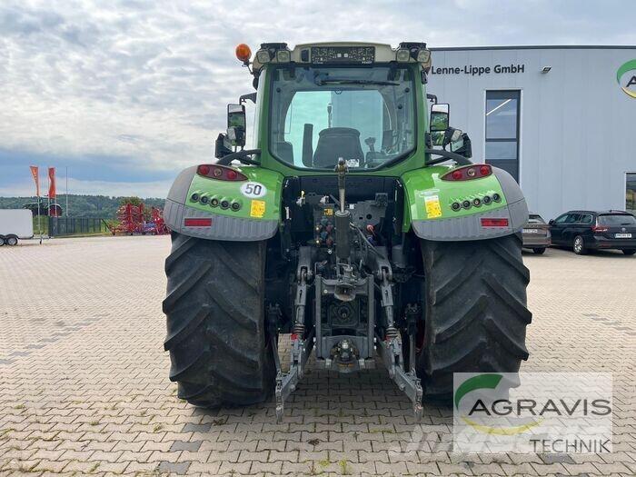Fendt 718 VARIO S4 트랙터