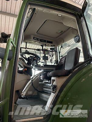 Fendt 720 PROFI PLUS 트랙터