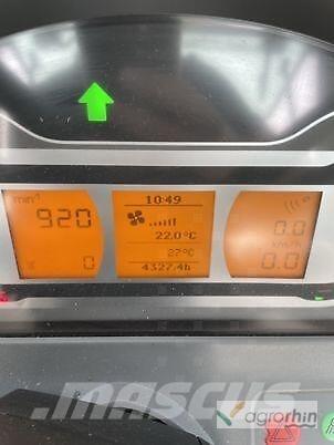 Fendt 724 profi + 트랙터