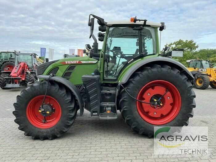 Fendt 724 VARIO GEN-6 트랙터