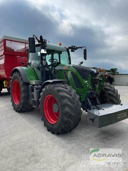 Fendt 724 VARIO S4 트랙터