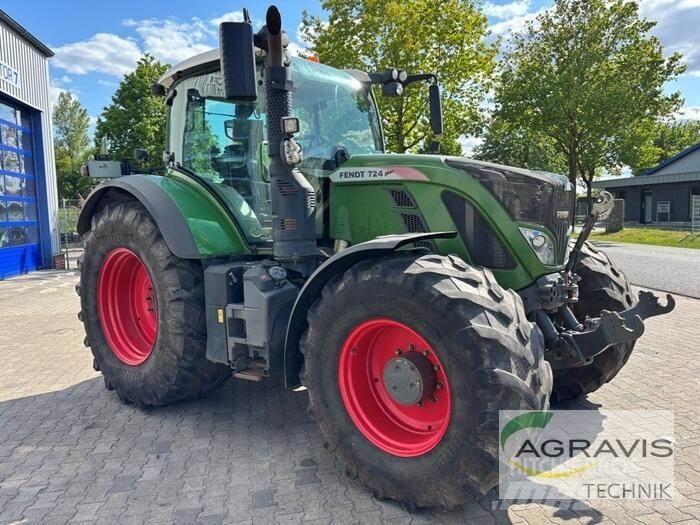 Fendt 724 VARIO S4 트랙터