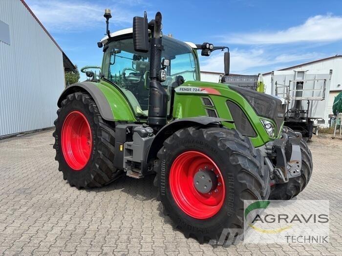 Fendt 724 VARIO S4 트랙터