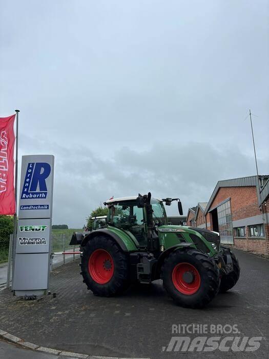 Fendt 724 VARIO SCR 트랙터