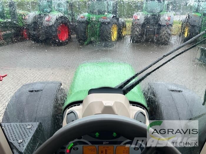 Fendt 724 VARIO SCR 트랙터