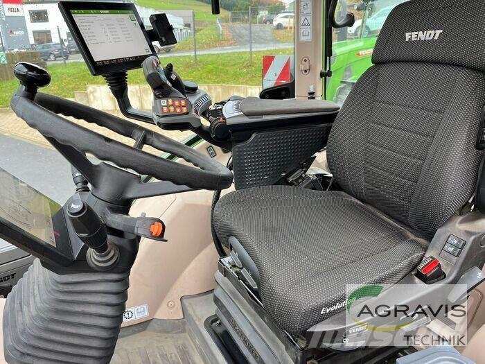 Fendt 728 VARIO GEN-7 트랙터