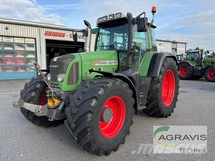 Fendt 820 VARIO 트랙터