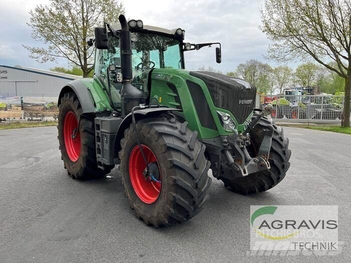 Fendt 824 VARIO S4 트랙터
