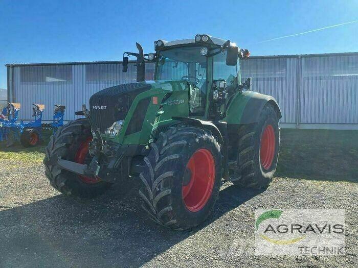 Fendt 824 VARIO SCR 트랙터