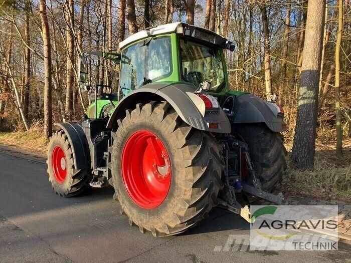 Fendt 826 VARIO S4 트랙터