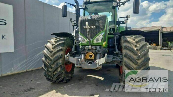 Fendt 826 VARIO S4 트랙터