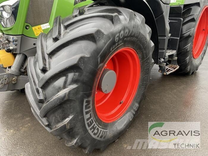 Fendt 826 VARIO S4 트랙터