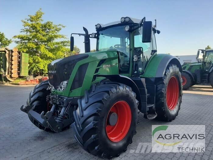 Fendt 826 VARIO SCR 트랙터