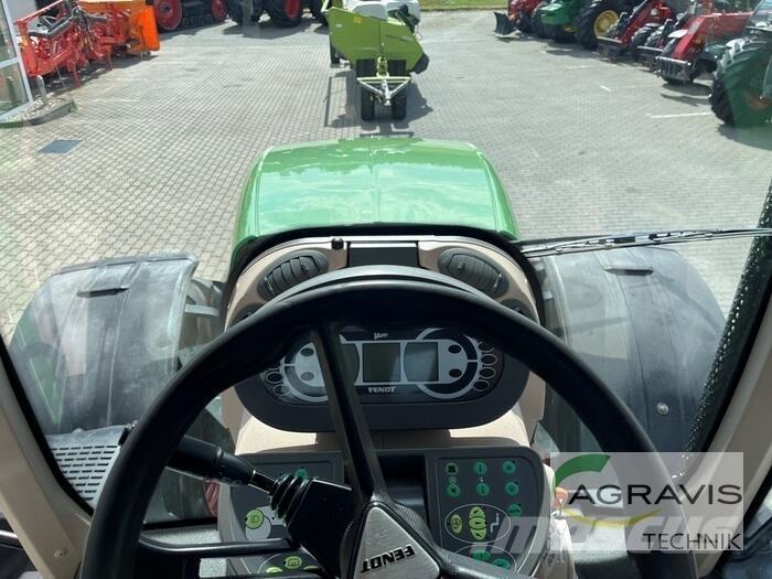 Fendt 826 VARIO SCR 트랙터
