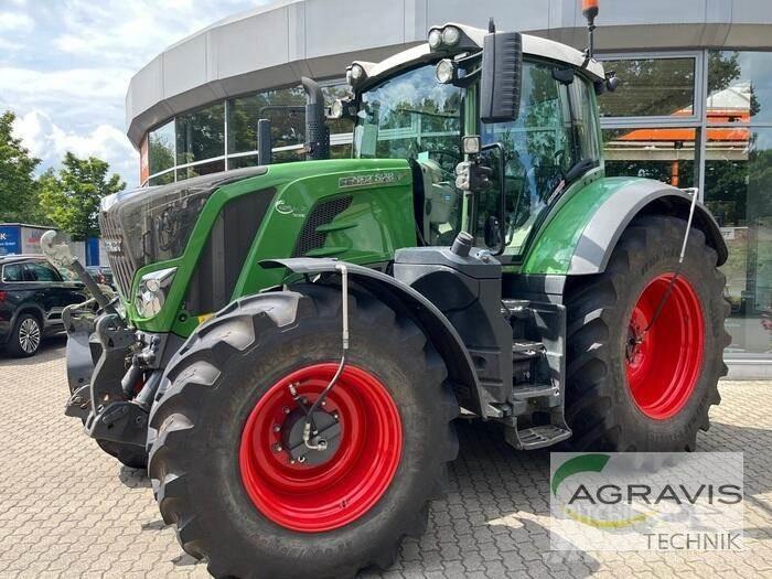 Fendt 828 VARIO S4 트랙터