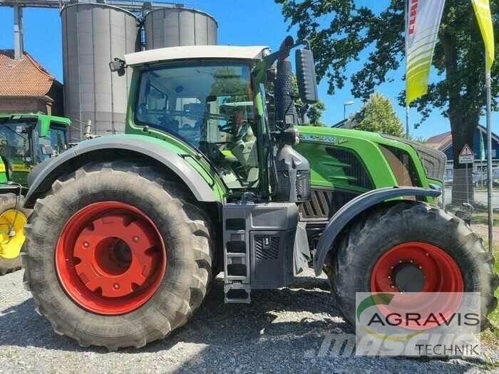 Fendt 828 VARIO S4 트랙터