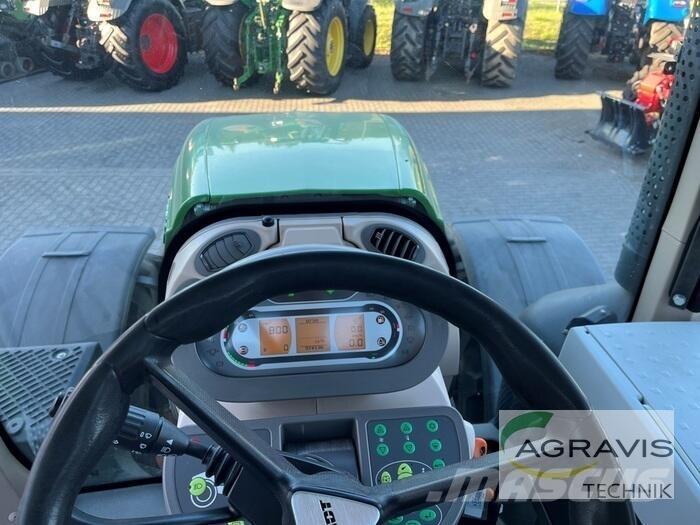 Fendt 828 VARIO S4 트랙터