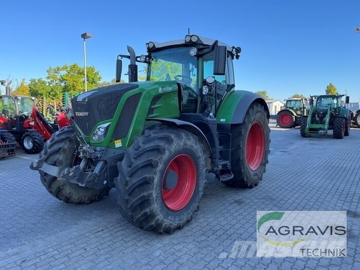 Fendt 828 VARIO S4 트랙터