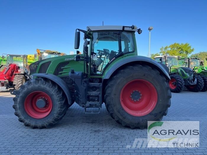 Fendt 828 VARIO S4 트랙터