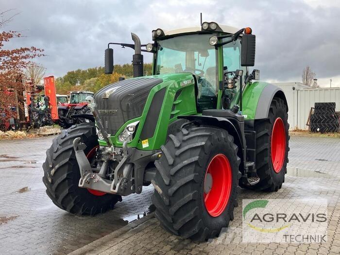 Fendt 828 VARIO S4 트랙터