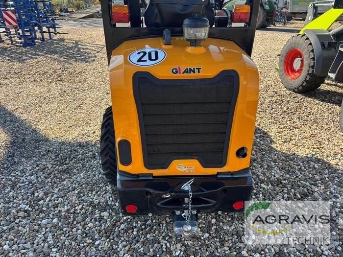 GiANT G2300 HD  휠로우더