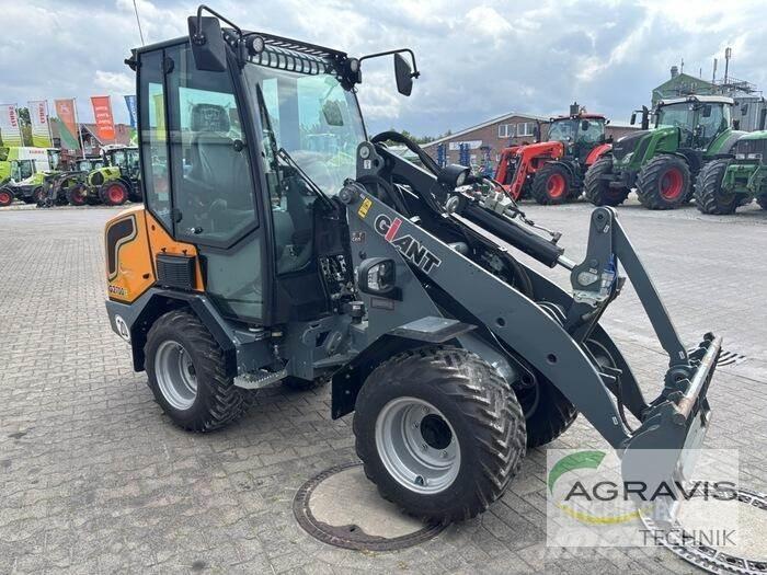 GiANT G2700 E  휠로우더