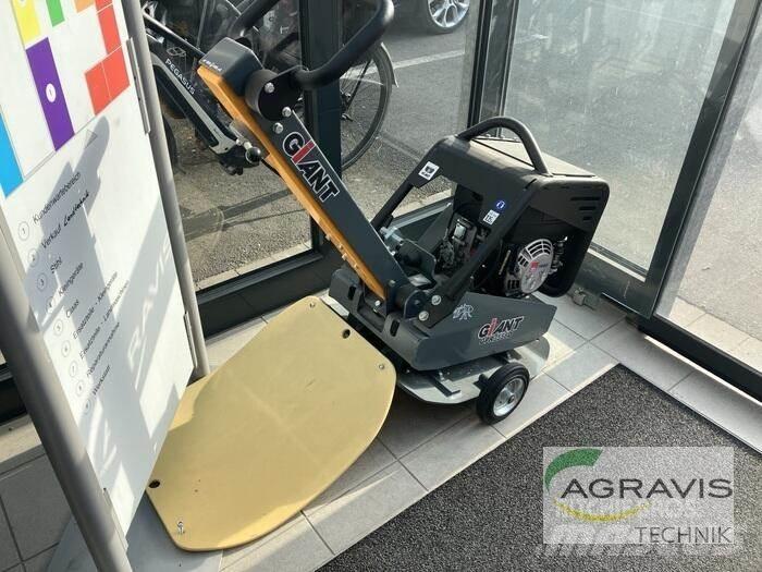 GiANT GPR3558D 건설 장비 - 기타