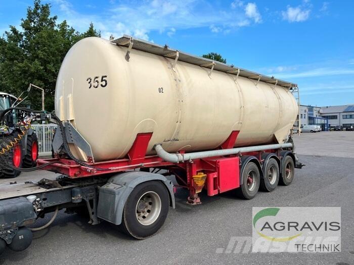  GÜLLEWAGEN 퇴비살포기