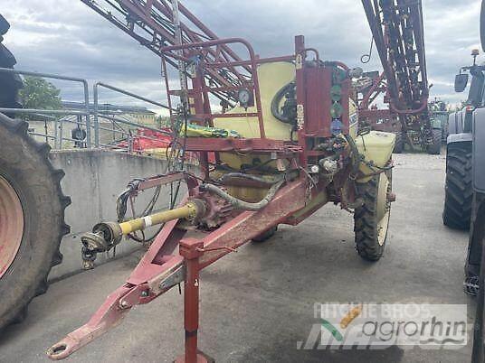 Hardi Commander 2200 견인형 분무기