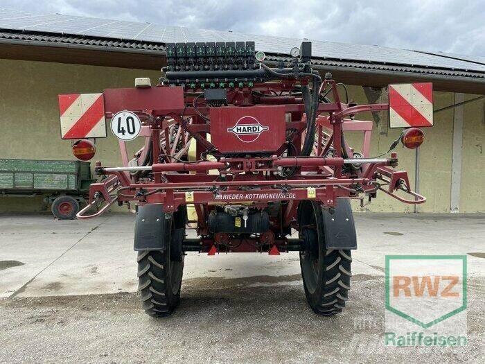 Hardi Navigator 4000 견인형 분무기