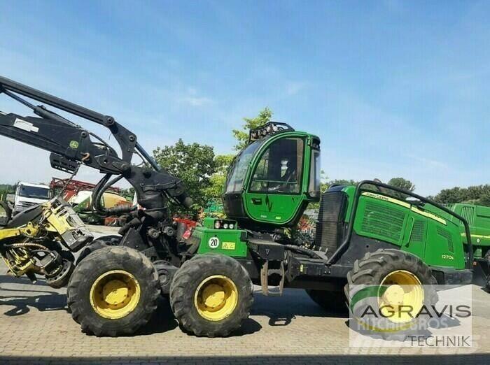 John Deere 1270 E 원목 포워더