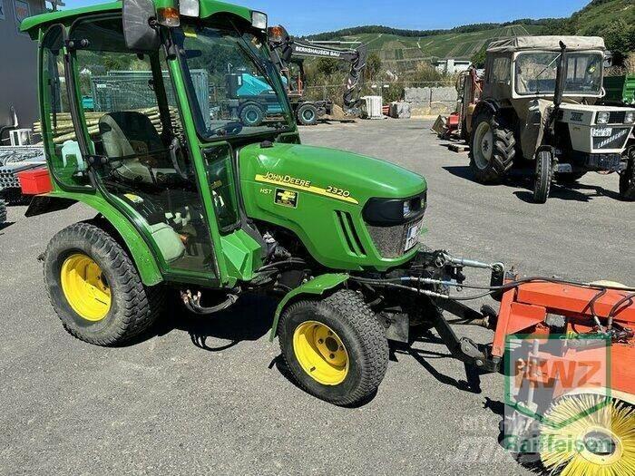 John Deere 2320 소형 트랙터