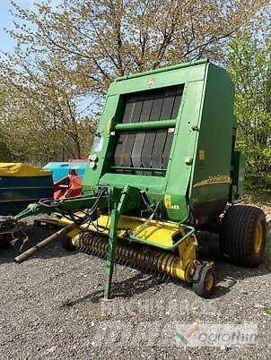 John Deere 592 MAXICUT 원형 곤포기