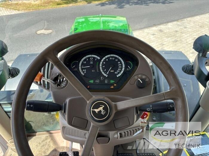 John Deere 6125 R 트랙터