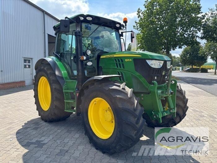 John Deere 6125 R 트랙터