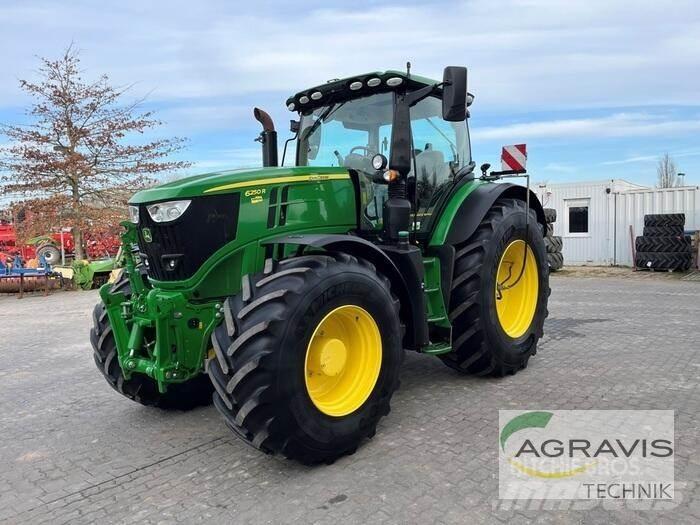 John Deere 6250 R 트랙터