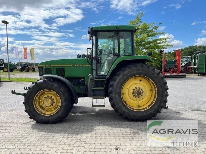 John Deere 7700 트랙터