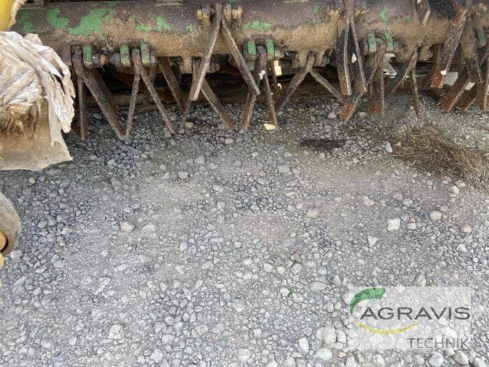 John Deere CC228A 제초기