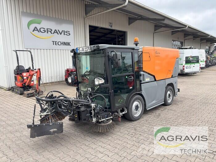 Kärcher MC250 도로 청소차