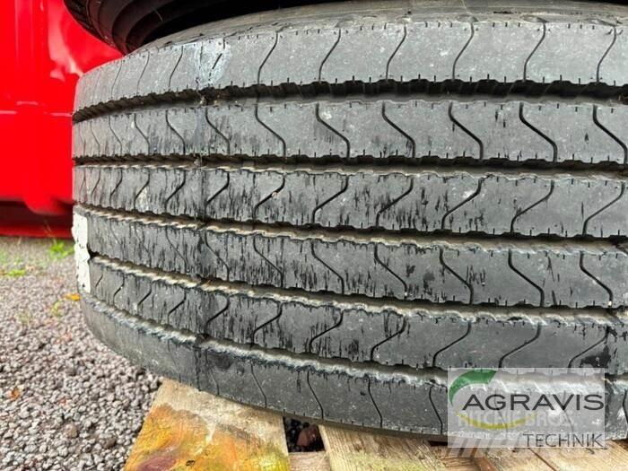  KR 425/65 R 22,5 타이어, 휠 및 림