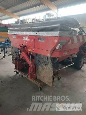 Kuhn Axis 20.1W 미네랄 살포기