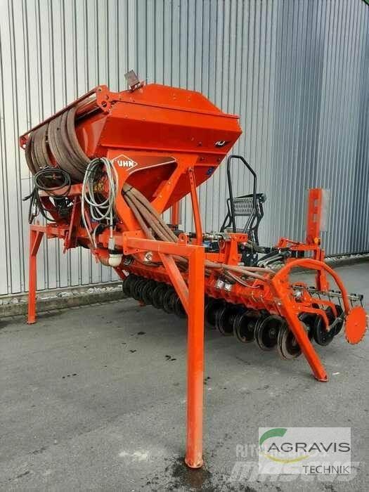 Kuhn VENTA LC 3000 드릴