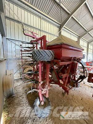 Kverneland TS 콤비네이션 드릴