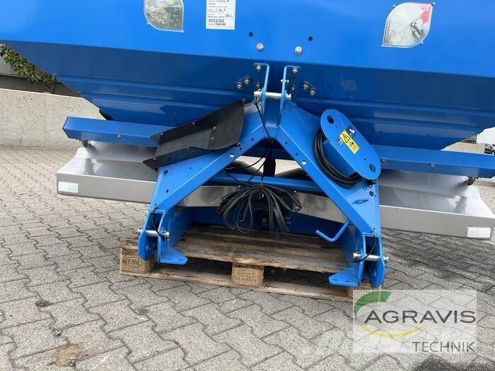Lemken TAURI 8/1500 미네랄 살포기