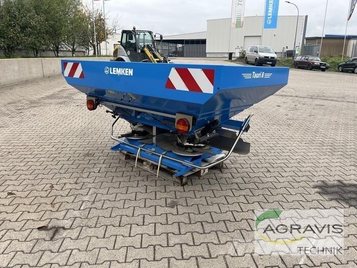 Lemken TAURI 8/1500 미네랄 살포기
