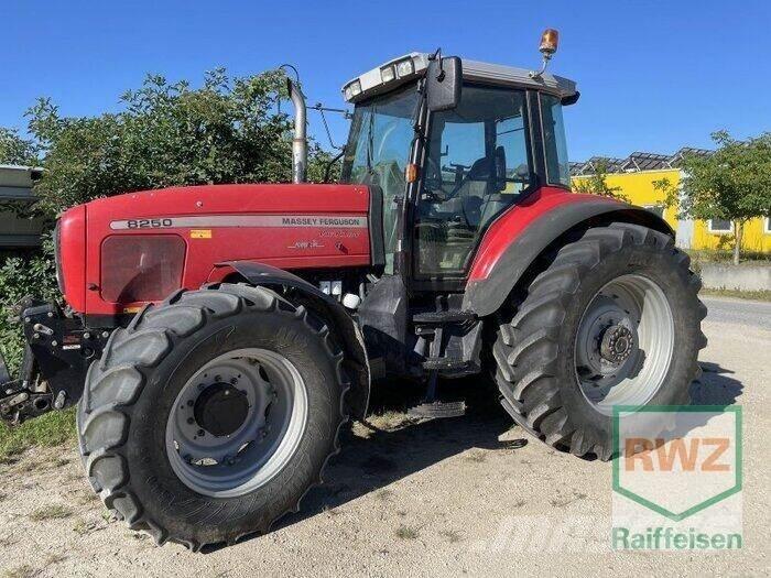 Massey Ferguson 8250-4 트랙터