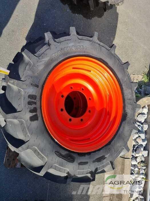 Mitas 320/70 R24 타이어, 휠 및 림